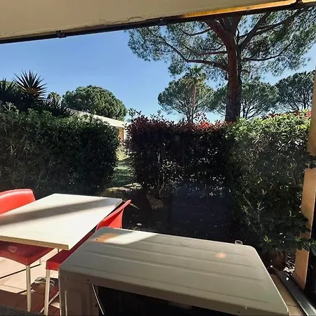 Apartment / Climatise 4 Prsn Rdc / Piscine *